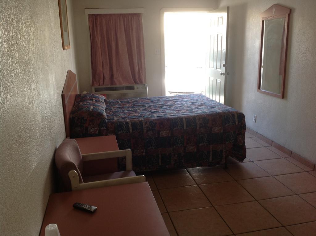 Redwood Motel Chandler Phòng bức ảnh
