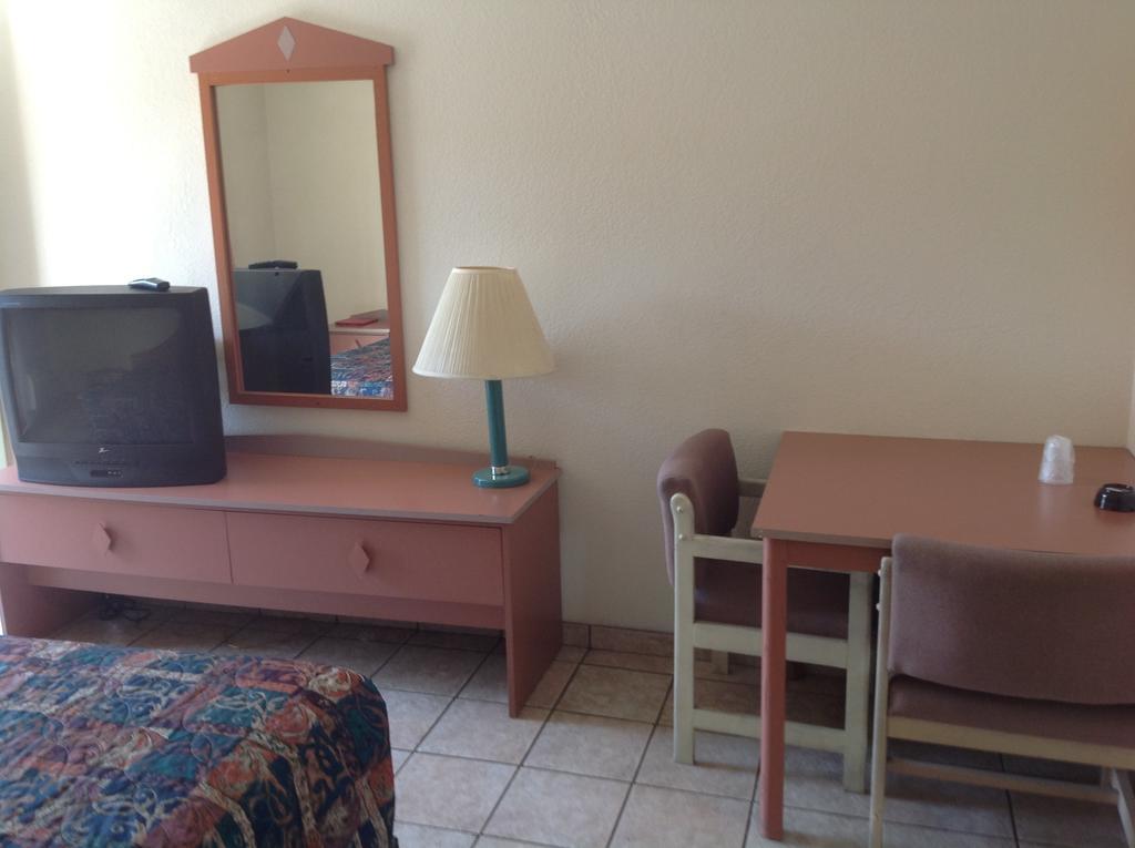 Redwood Motel Chandler Phòng bức ảnh